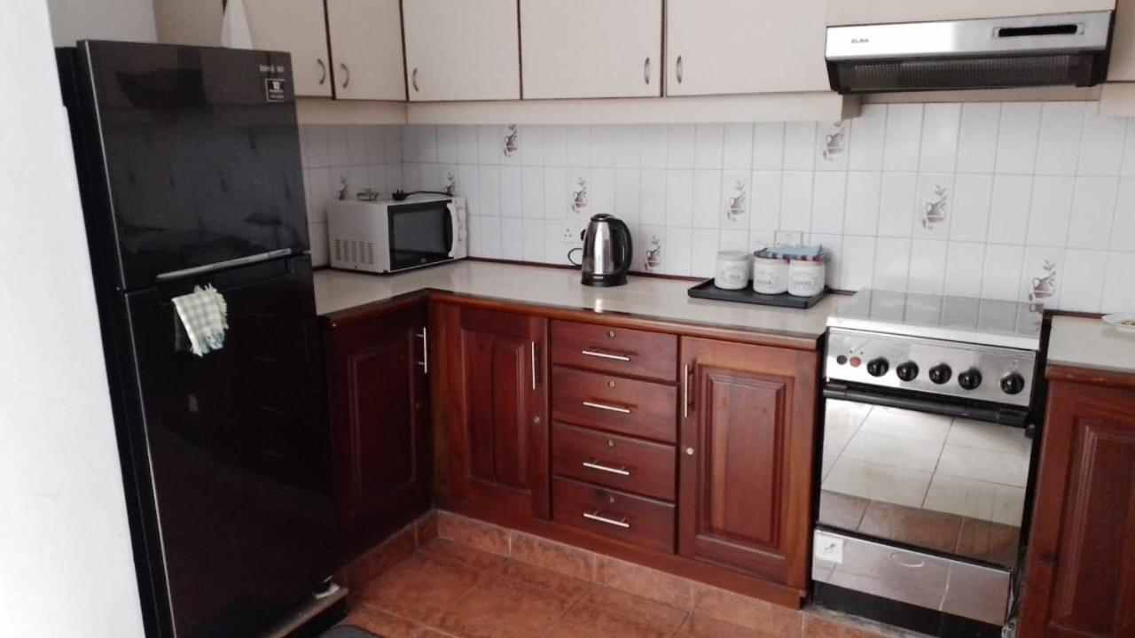 Chelsea Villa Bnb Colombo Exteriör bild